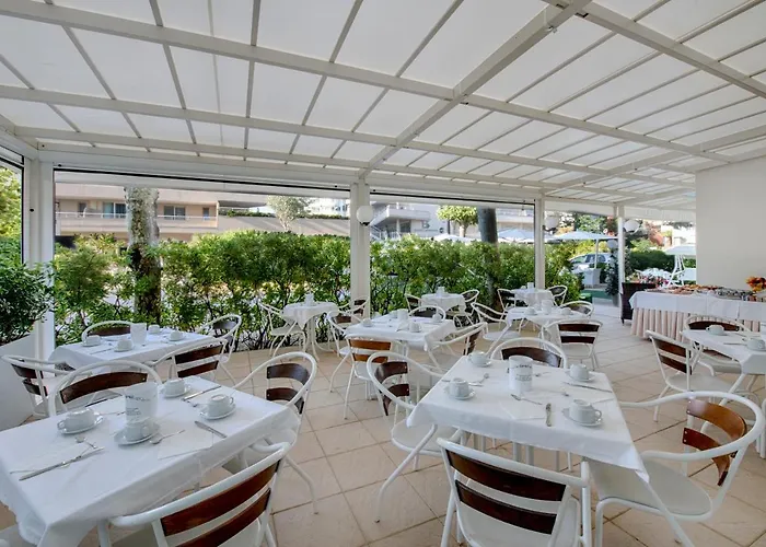 Szálloda Sanremo 3*